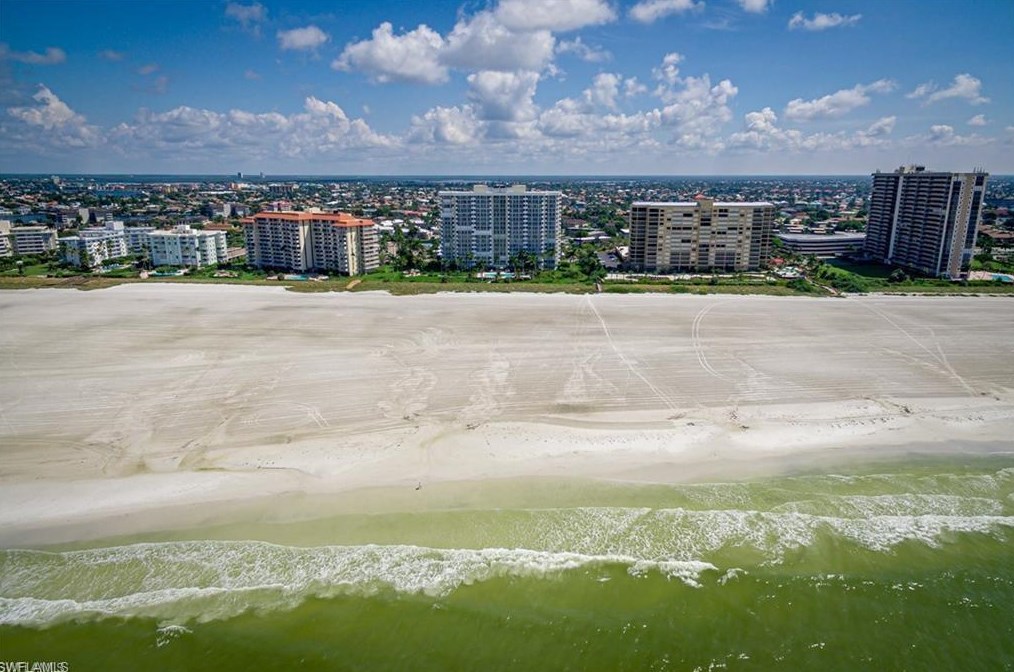 140 Seaview Ct #204s, Marco Island, FL 34145