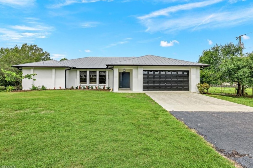 6170 Neal Rd, Fort Myers, FL 33905