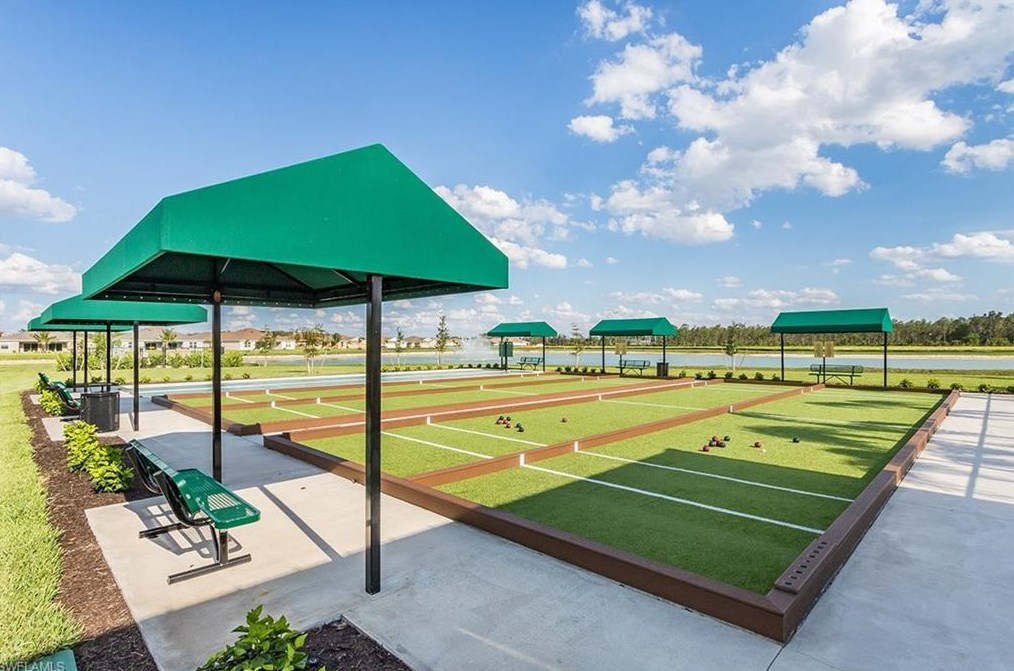 3848 Crosswater Dr, Fort Myers FL  33917 exterior