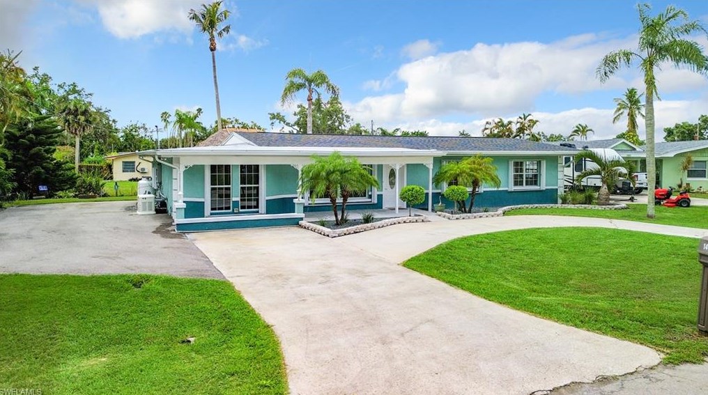 14813 Randolph Ct, Fort Myers, FL 33905-4724