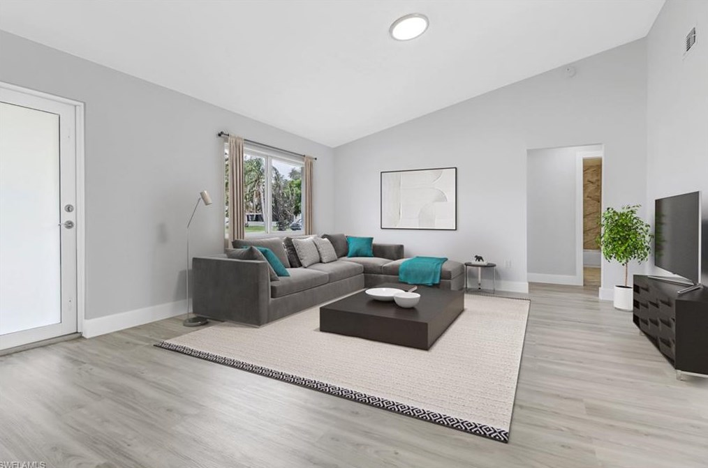 17668 Taylor Dr, Fort Myers FL  33908-4457 exterior