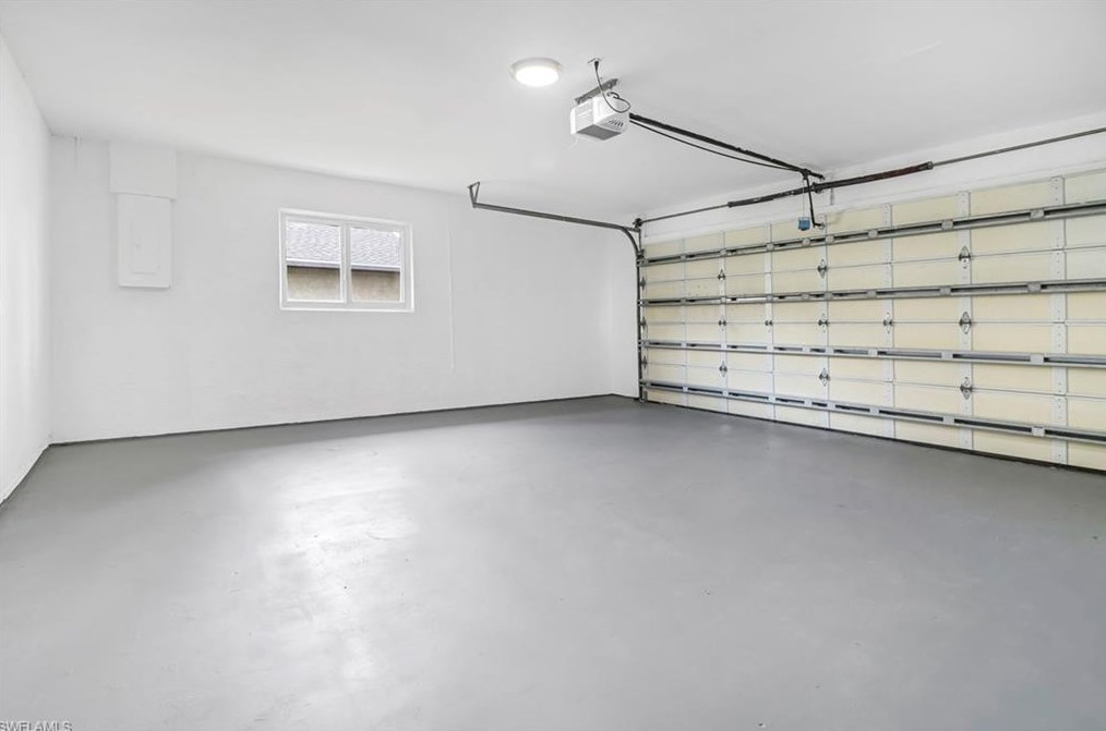 17668 Taylor Dr, Fort Myers FL  33908-4457 exterior