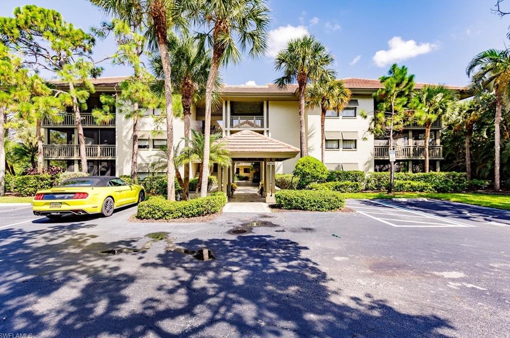 3661 Wild Pines Dr #102, Bonita Springs, FL 34134