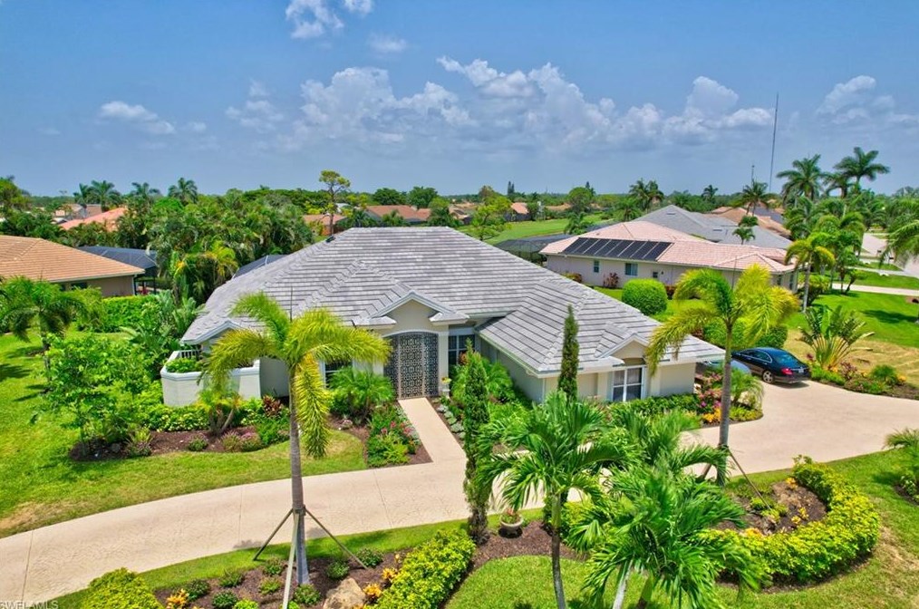 28525 Sombrero Dr, Bonita Springs, FL 34135