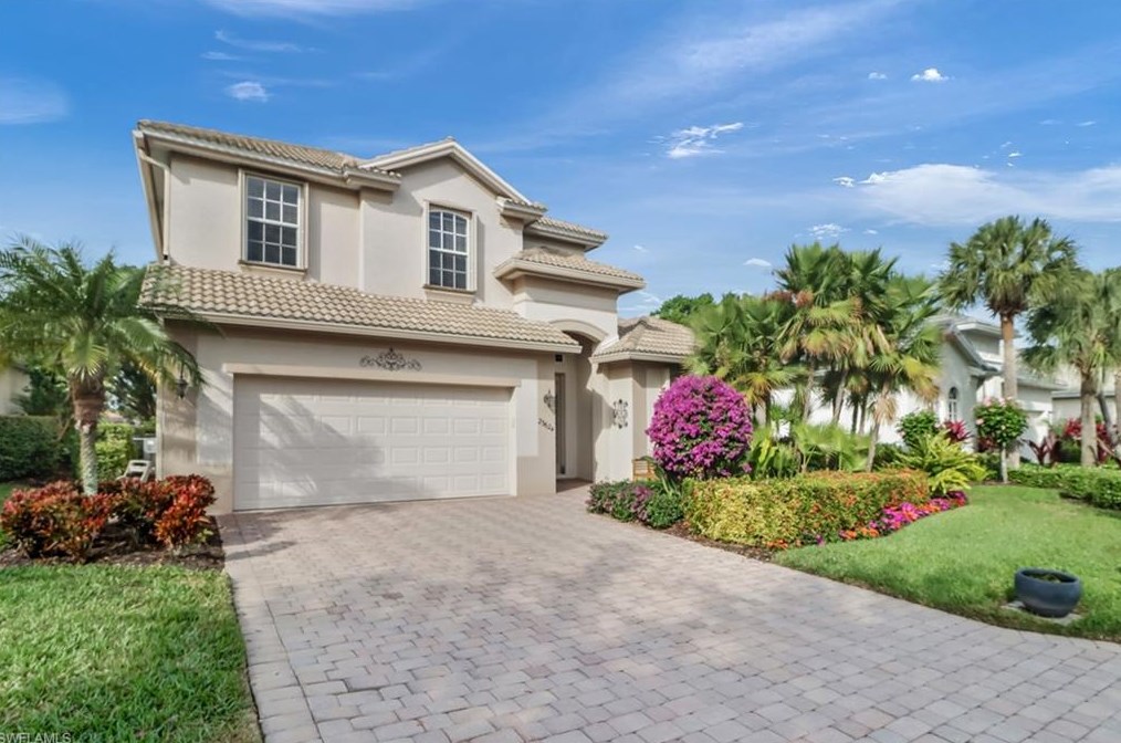 23624 Via Carino Ln, Bonita Springs FL  34135-8264 exterior