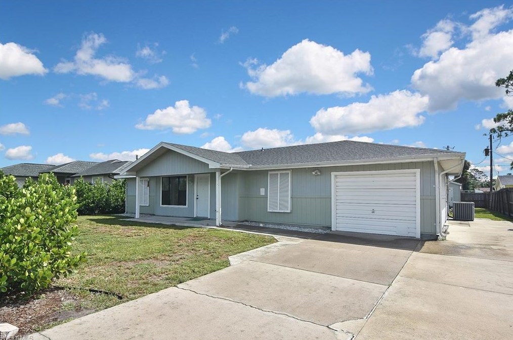 18557 Coconut Rd, Fort Myers, FL 33967-3310