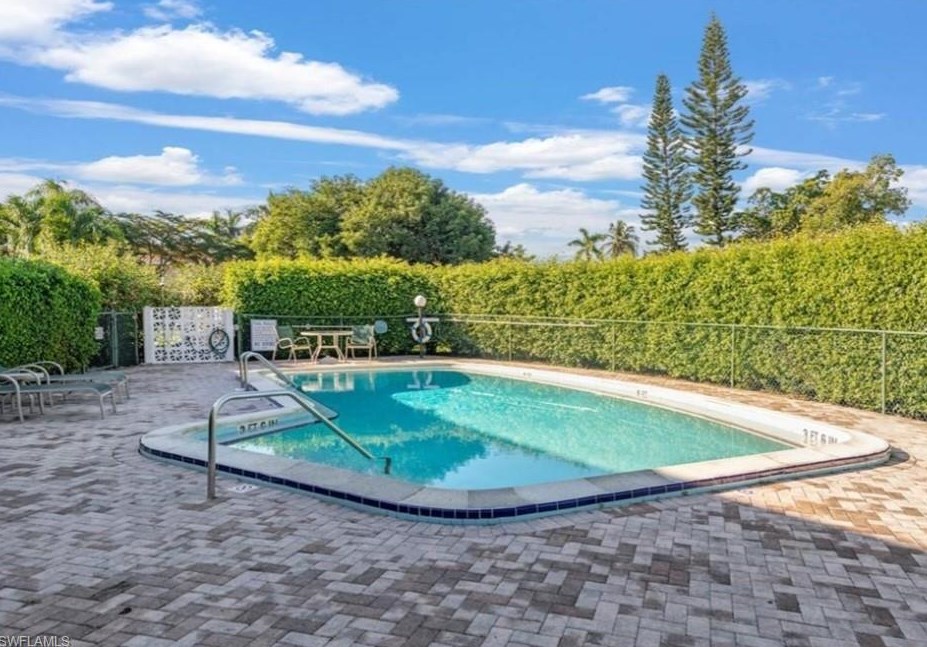 750 Mooring Line Dr #203, Naples, FL 34102