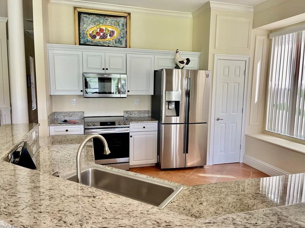 903 Fountain Run, Naples FL  34119-1356 exterior