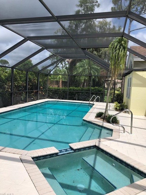 519 Cormorant Cove, Naples, FL 34113