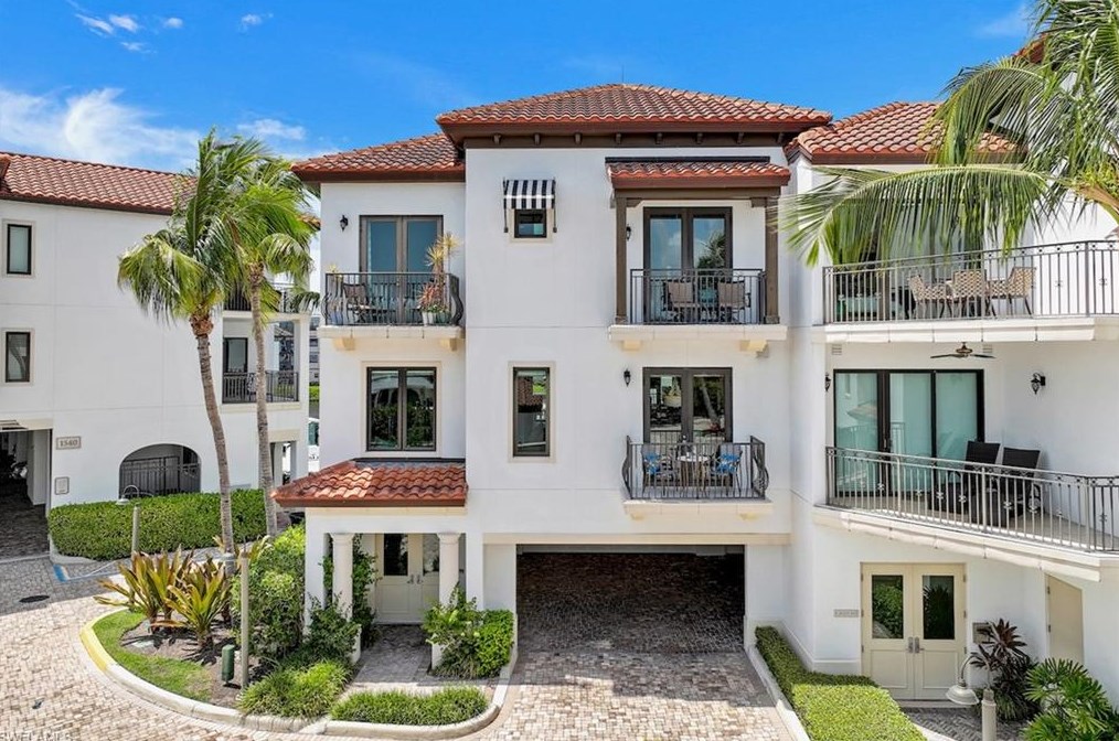 1530 5th Ave S #c-213, Naples, FL 34102
