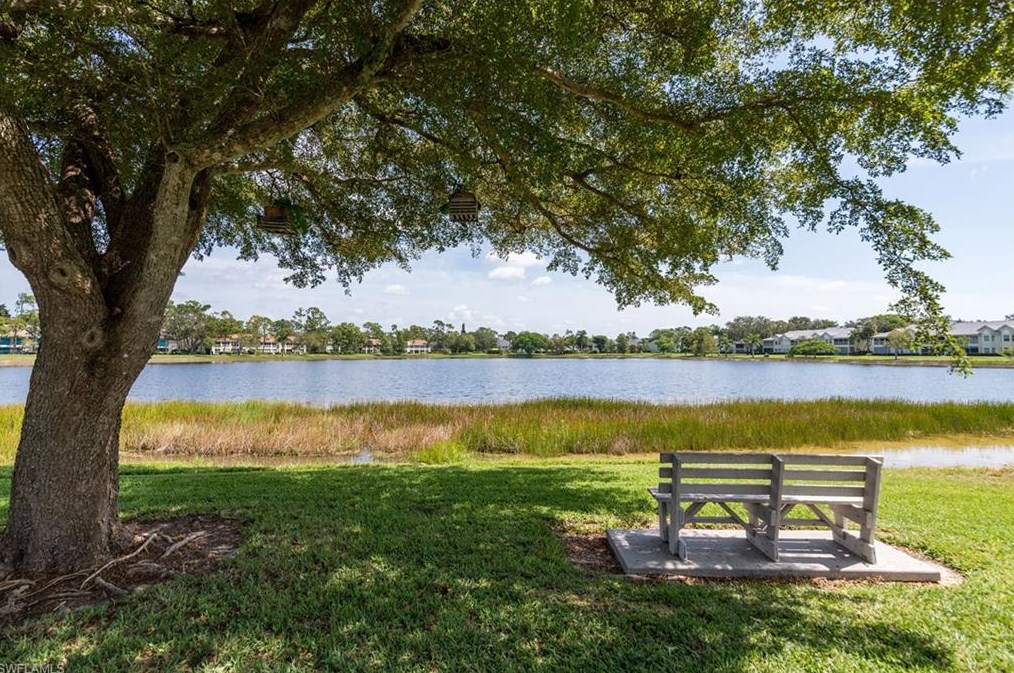 141 Bristol Ln #c-21, Naples, FL 34112