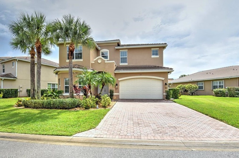 11103 Sparkleberry Dr, Fort Myers, FL 33913