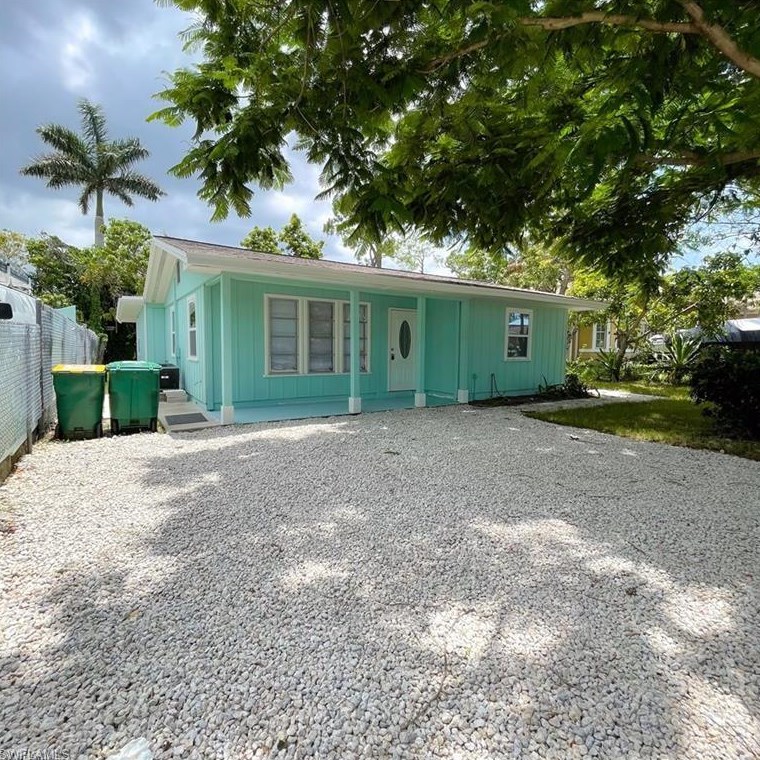 5362 Trammel St, Naples, FL 34113