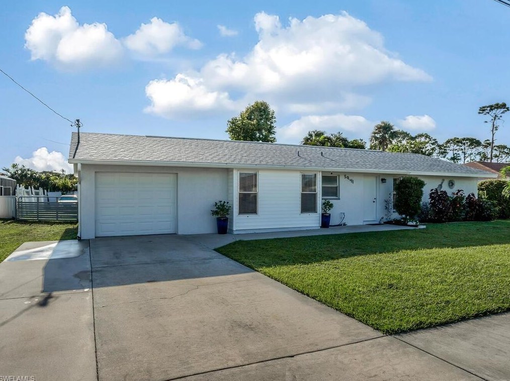 5941 Poetry Ct, Fort Myers, FL 33903-4500