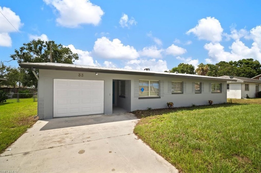33 Becker Dr, Fort Myers, FL 33903-3737