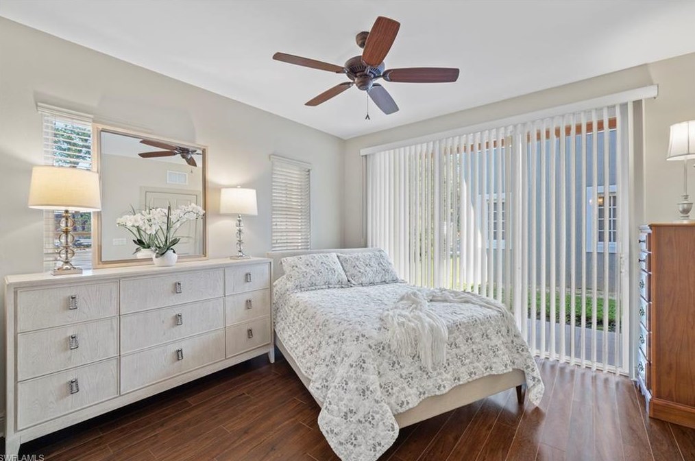 10310 Terry St, Bonita Springs FL  34135-5001 exterior