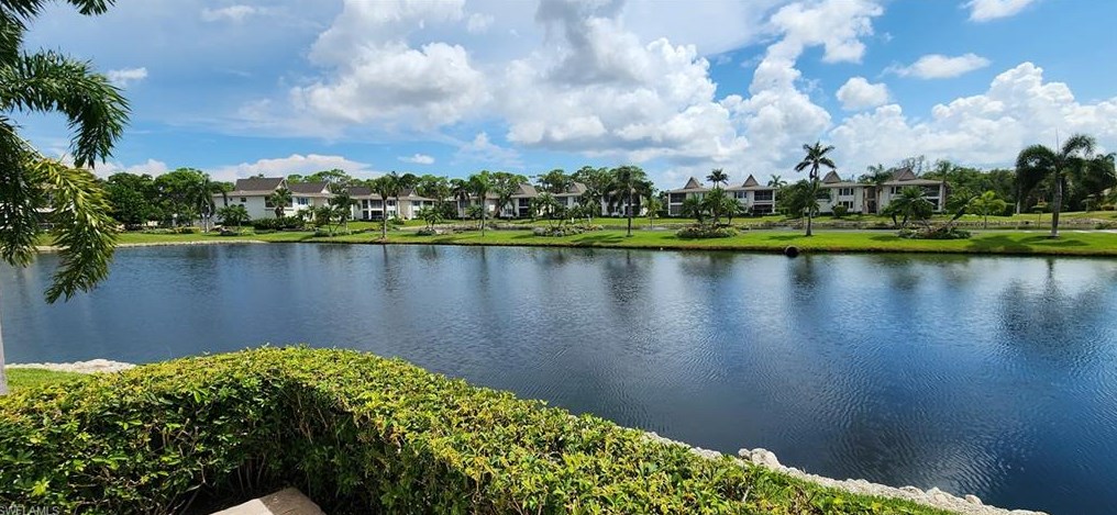 102 Georgetown Blvd #102, Naples, FL 34112