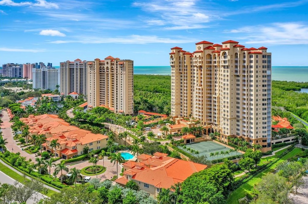 6501 Crown Colony Pl #4-102, Naples, FL 34108