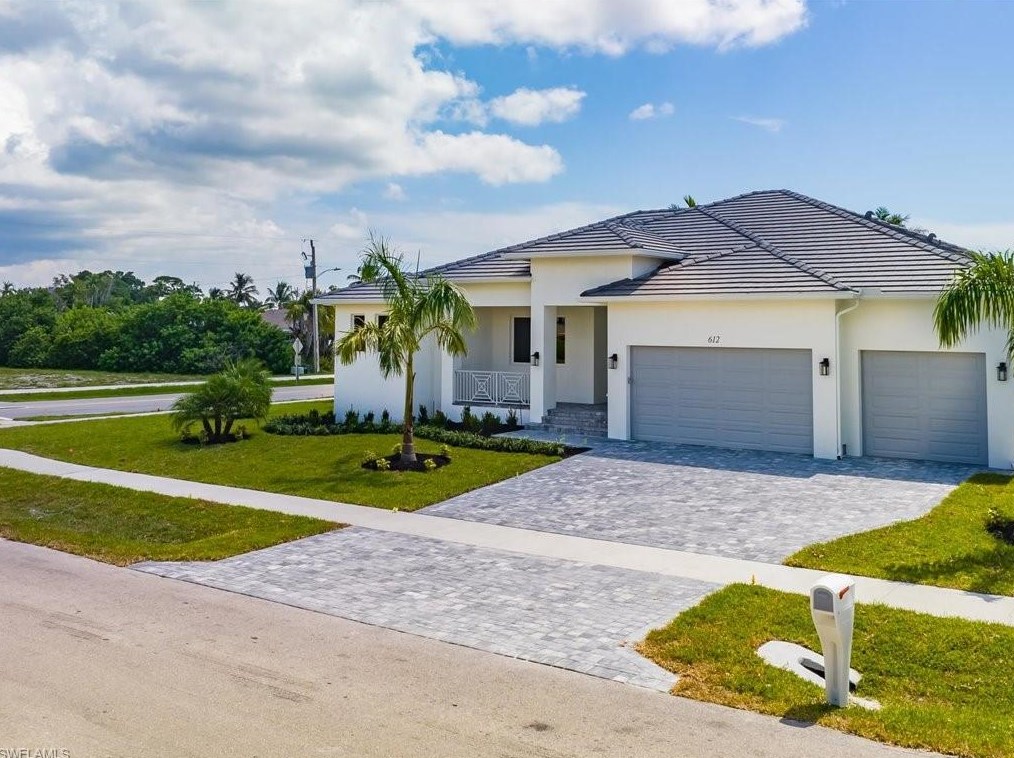 612 Yellowbird St, Marco Island, FL 34145