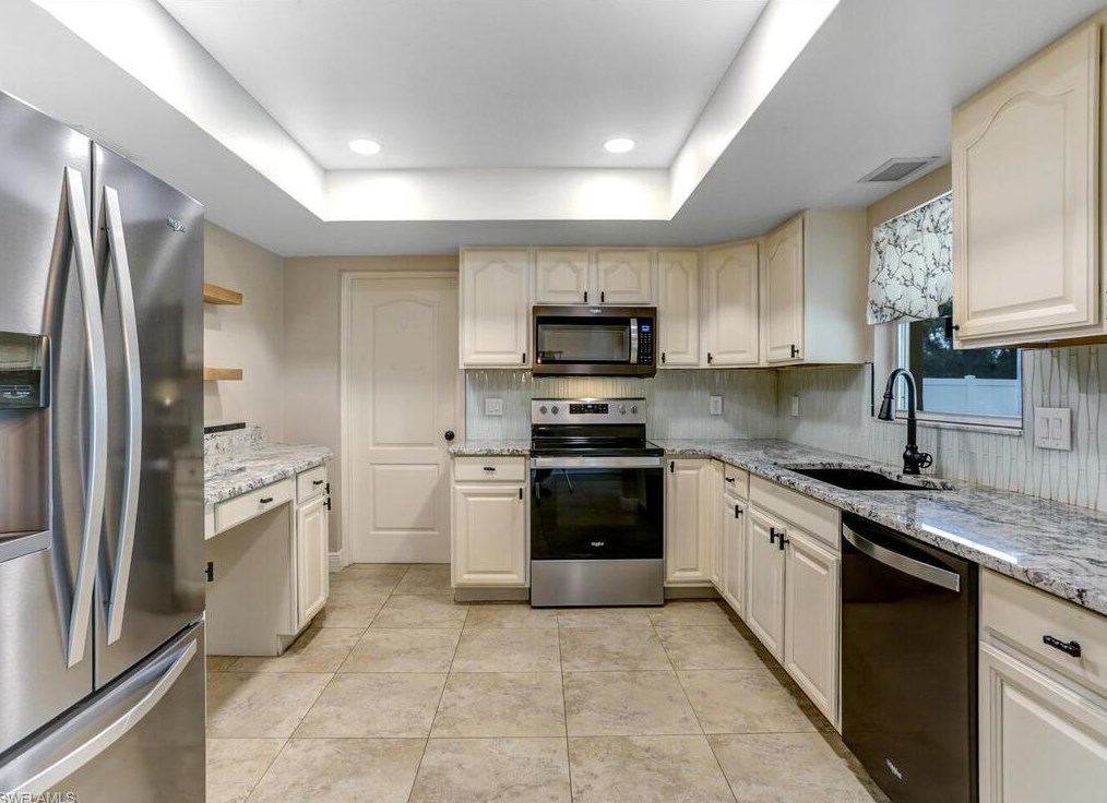 1831 Inlet Dr, Fort Myers, FL 33903-5007