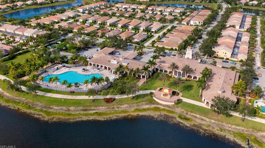 7803 Tommasi Ct, Naples, FL 34114