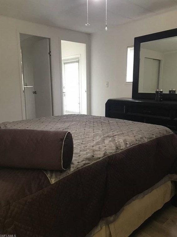 462 Jacaramba Ct, Fort Myers FL  33917-7406 exterior