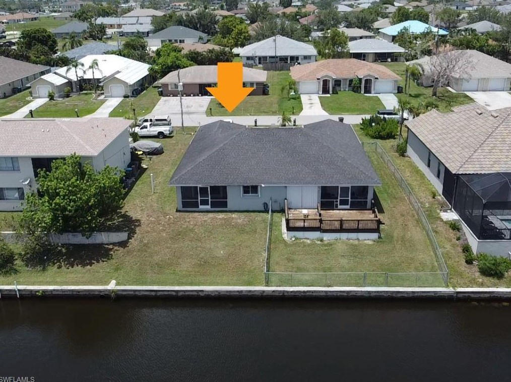 914 14th Terrace, Cape Coral, FL 33990