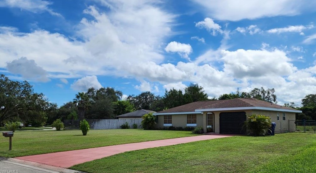 4097 Edgewater Cir, Labelle, FL 33935-5408