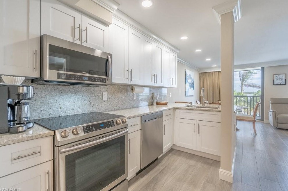 10 Tampa Pl #303, Marco Island, FL 34145