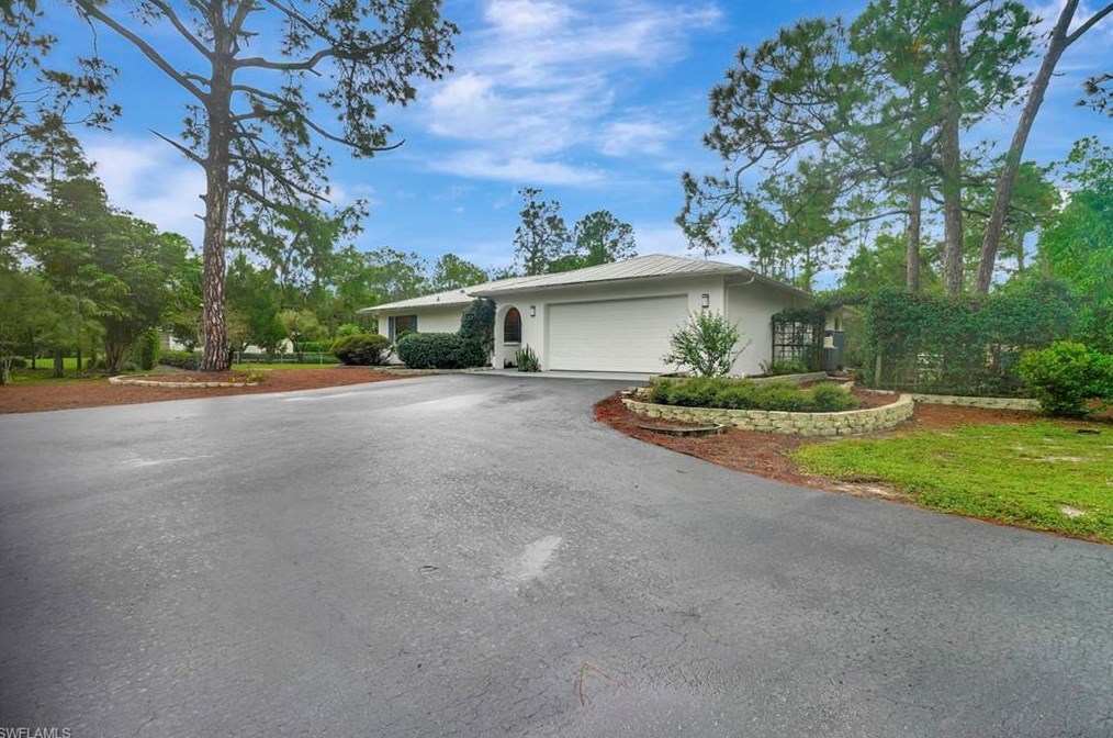 3440 5th Ave Nw, Naples, FL 34120