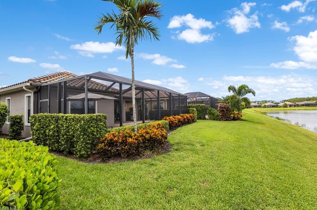 3688 Canopy Cir, Naples, FL 34120