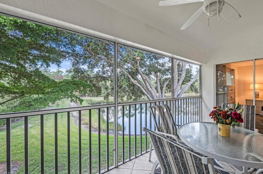 1005 Tarpon Cove Dr #203, Naples, FL 34110