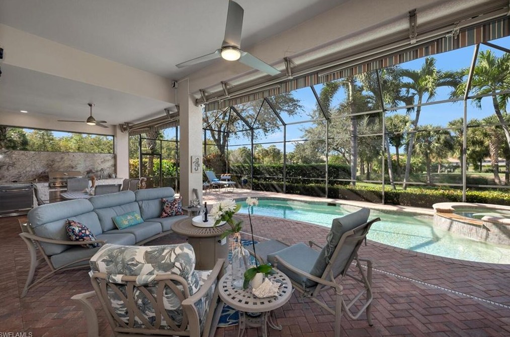 5113 Castlerock Way, Naples FL 34112-7926 exterior