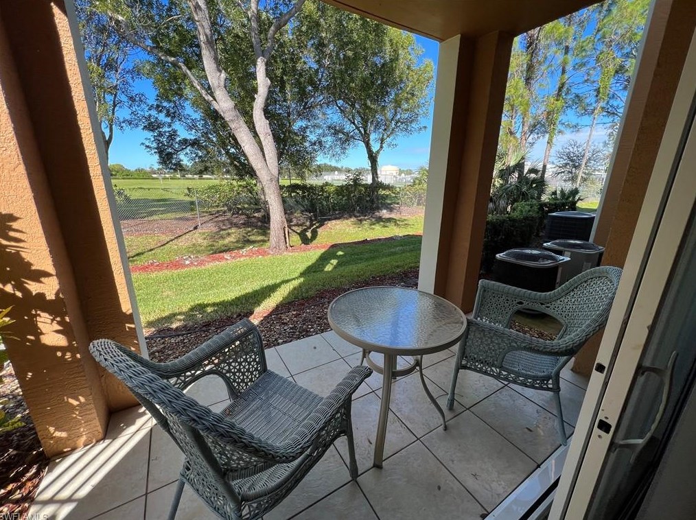 1170 Wildwood Lakes Blvd Apt 102, Naples, FL 34104
