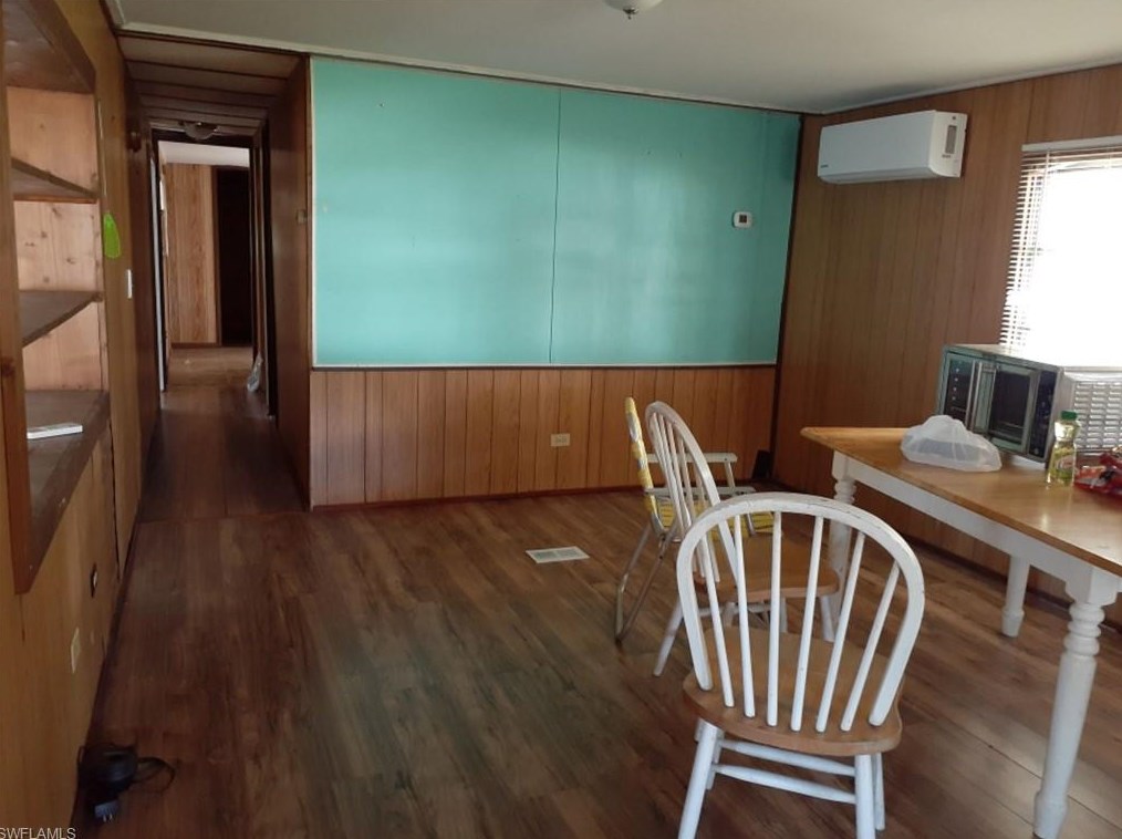 1138 9th St, Okeechobee FL  34974-4904 exterior