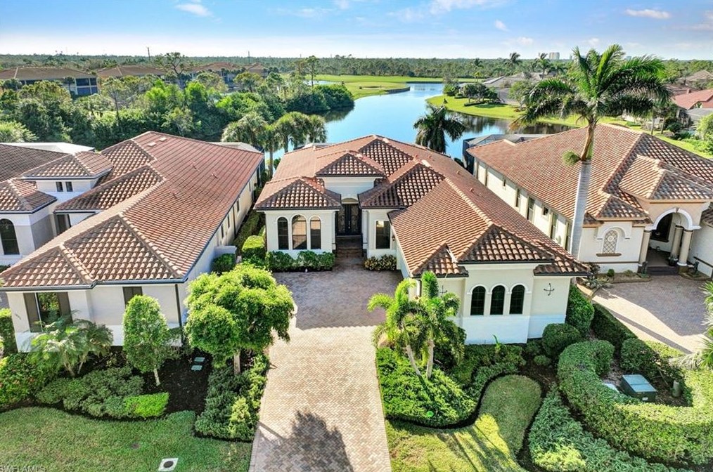 18521 Cypress Haven Dr, Fort Myers, FL 33908-4753