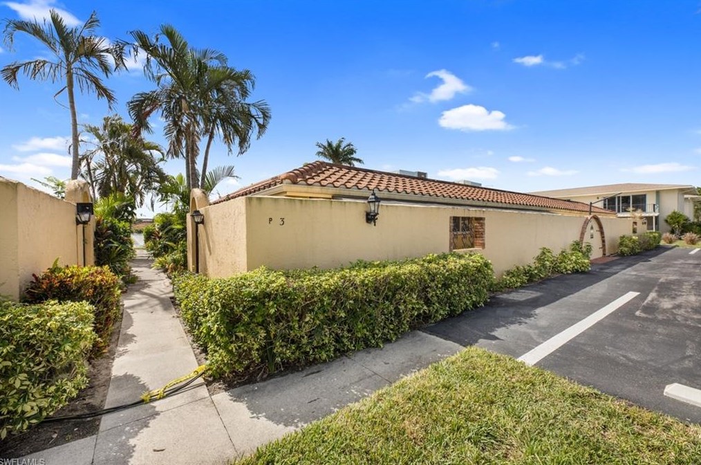 106 Harrison Rd #p-1, Naples, FL 34112