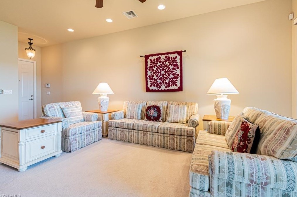 10462 Carolina Willow Dr, Fort Myers FL  33913-8804 exterior