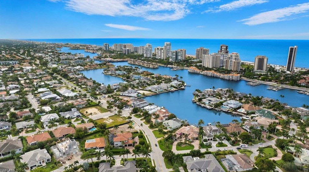 360 Devils Bight, Naples, FL 34103