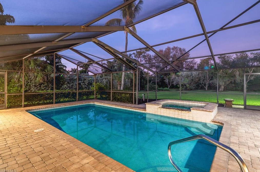 28410 Winthrop Cir, Bonita Springs, FL 34134