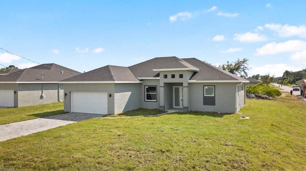 2929 3rd St Sw, Lehigh Acres, FL 33976