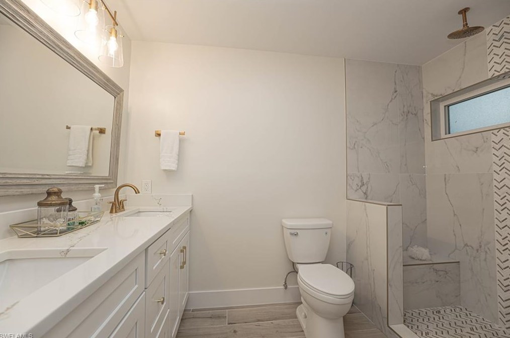 1227 Walden Dr, Fort Myers FL  33901-8833 exterior