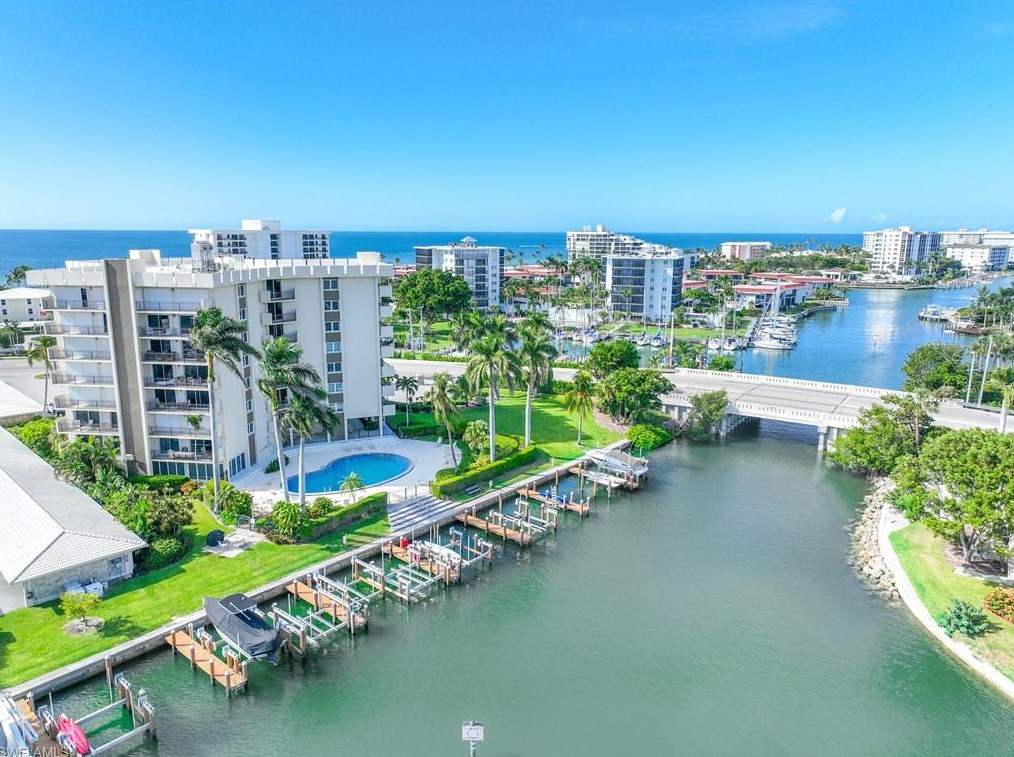 2100 Gulf Shore Blvd N #212, Naples, FL 34102