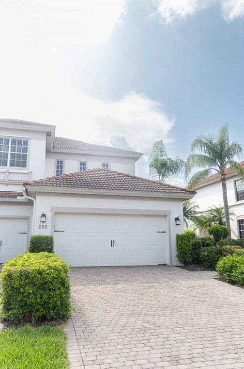 17499 Old Harmony Dr #202, Fort Myers, FL 33908