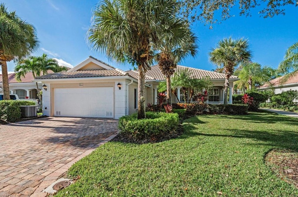 28353 Moray Dr, Bonita Springs, FL 34135