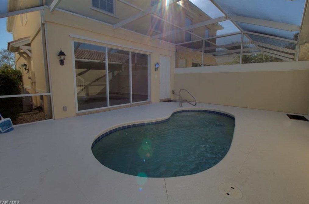 8095 Sorrento Ln, Naples, FL 34114
