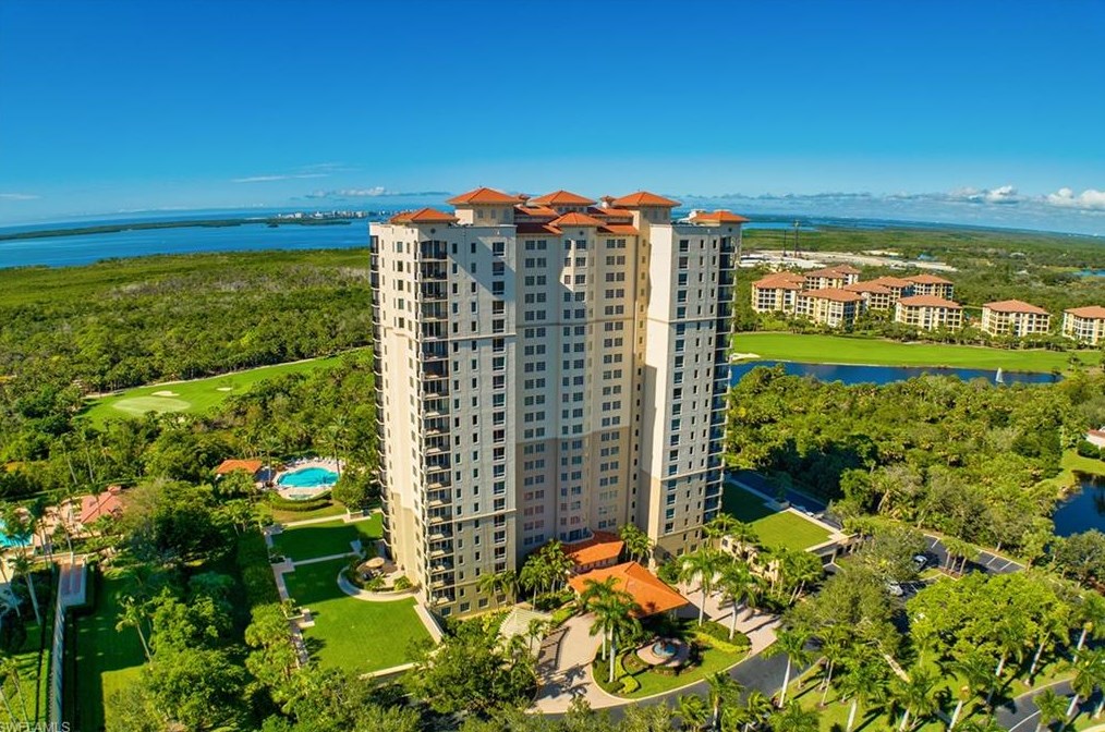 23650 Via Veneto Blvd, Bonita Springs FL  34134-3428 exterior