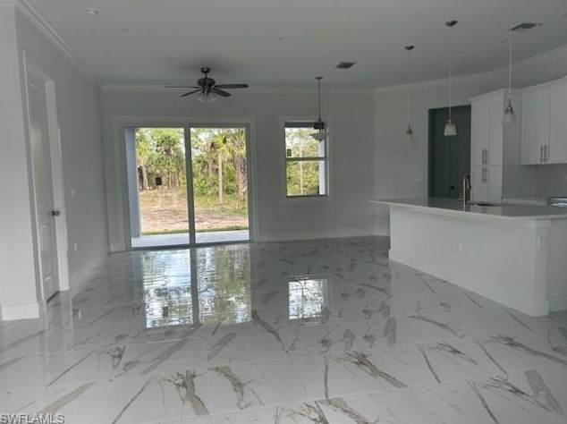 2460 16th St Ne, Naples, FL 34120