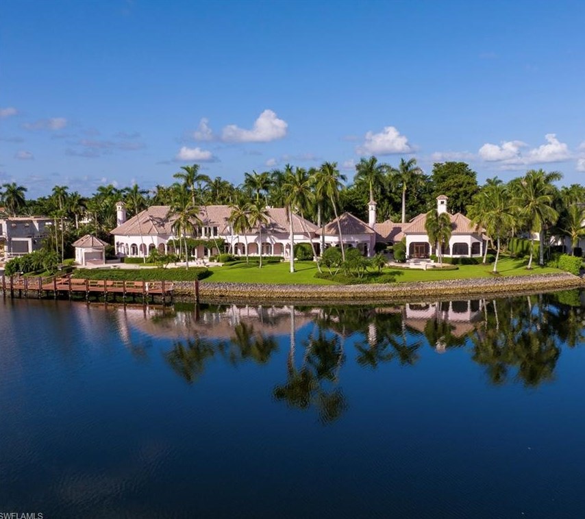 3093 Fort Charles Dr, Naples, FL 34102-7920