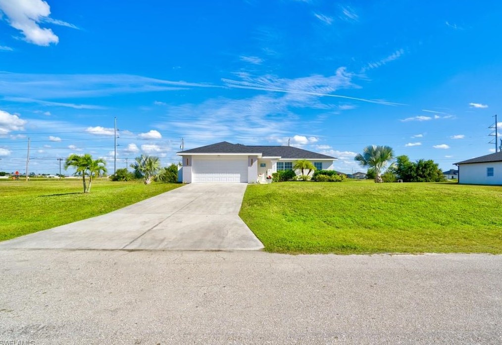 1421 Juanita Pl, Cape Coral, FL 33909-1101